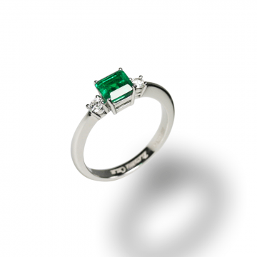 Prstan Emerald collection