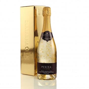 Sparkling wine with gold 
